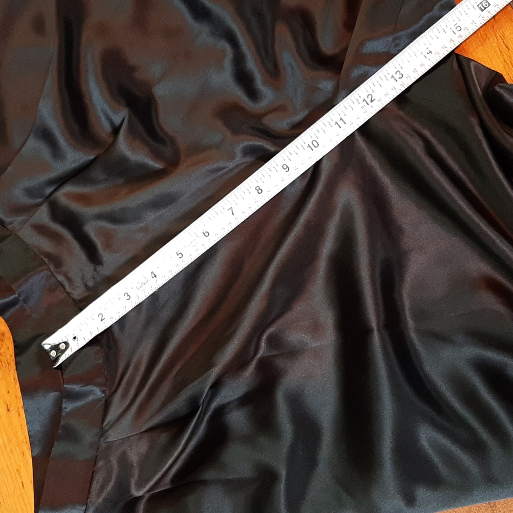Dana Buchman lined black silk pants - Picture 4 of 8